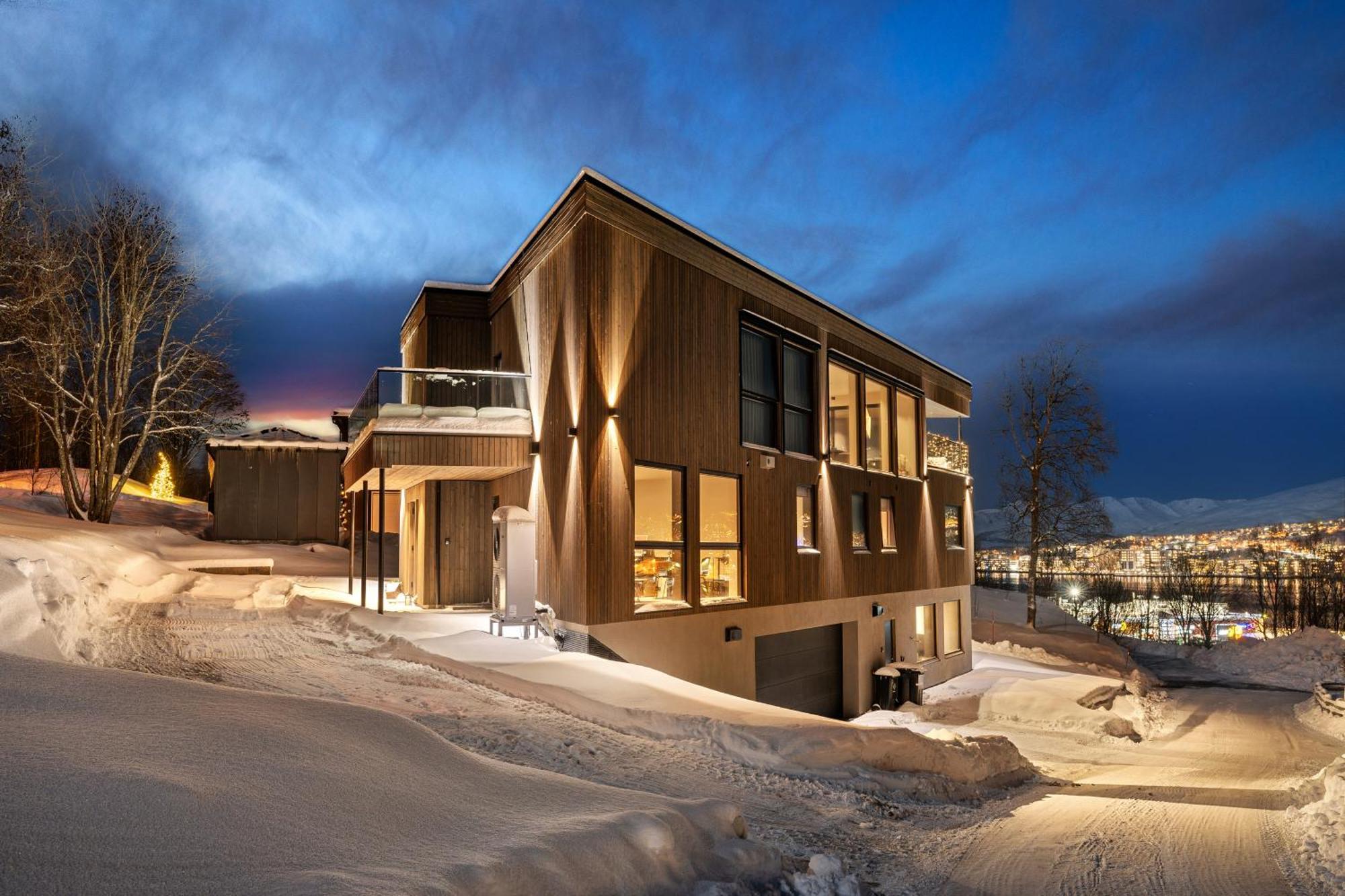 Arctic Homes - The View Tromso Exterior photo